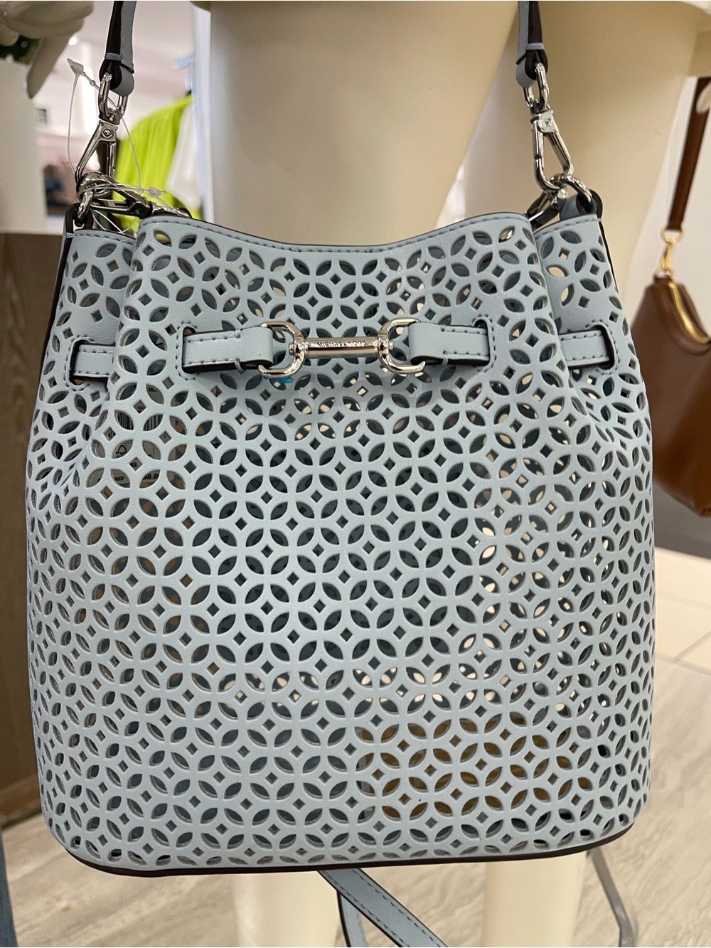 Michael Kors Carson Small Floral Laser Cut Bucket Crossbody Bag - Picture 3 of 14